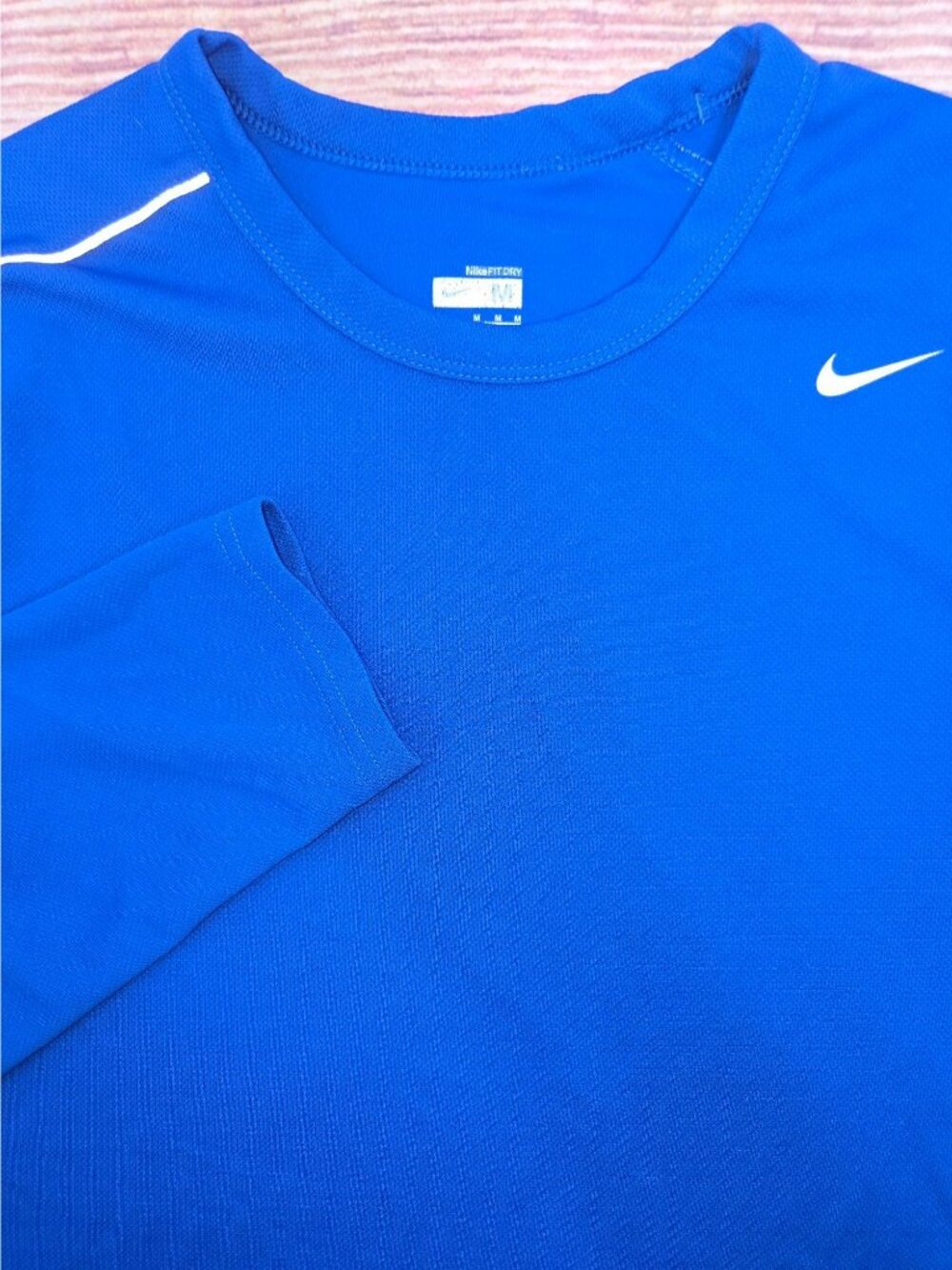 Nike Mens Blue Long Sleeve Fit Dry Athletic Shirt Medium